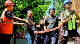 Museum Negeri NTB bekerjasama dengan BPBD NTB dan Damkar Lombok Barat UPTD Batu Layar dalam simulasi Kebakaran. Kamis (18/07/2024).