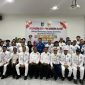 Foto bersama saat kegiatan pelepasan atlit PON Lombok Barat. Rabu (28/08/2024).