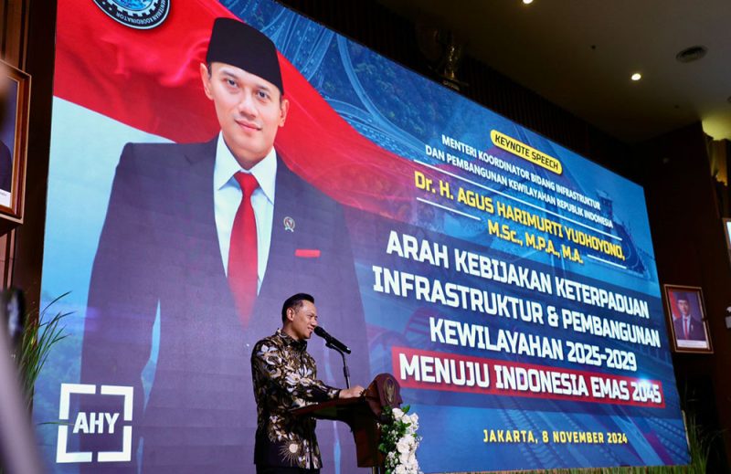 Menteri Koordinator Bidang Infrastruktur dan Pembangunan Kewilayahan, Agus Harimurti Yudhoyono (Menko AHY), menyampaikan bahwa pembangunan infrastruktur menjadi salah satu kunci untuk mewujudkan Indonesia Emas 2045, Jakarta, Jum'aat (8/11/2024). Foto. Humas Kemenko Infrastruktur.