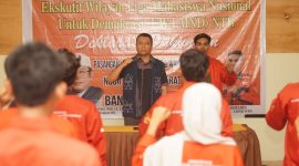 Liga Mahasiswa Nasional untuk Demokrasi (LMND) NTB menggelar Deklarasi dalam mendukung pasangan calon gubernur dan wakil gubernur NTB, Dr. H. Zulkieflimansyah, SE, MSc dan H. Muhammad Suhaili Fadhil Tohir, SH yang berlangsung di Mataram, Selasa (12/11/2024). Foto: (Istimewa).