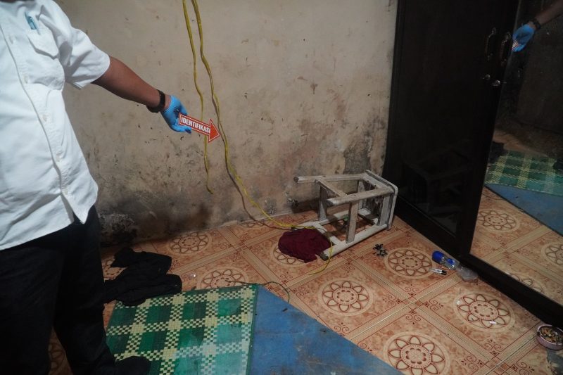 Tempat kejadi perkara di duga KA, pria 32 tahun Gantung Diri. Foto (Humas Polresta Mataram).