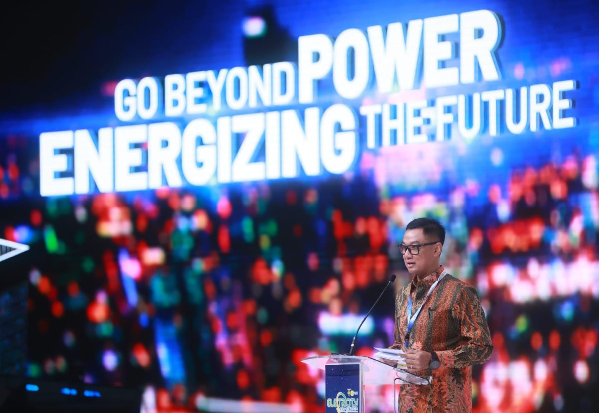Direktur Utama PLN, Darmawan Prasodjo mengatakan, PLN mendukung penuh langkah pemerintah untuk menjalankan transisi energi di Tanah Air dengan semangat yang kolaboratif. Foto (PLN)