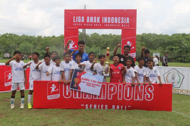Narmada Football Academy Kembali berhasil meraih prestasi juara 2 Liga anak Indonesia U11 Series Bali 2024. Foto (Doc.Istimewa).
