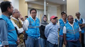 General Manager PLN UIW NTB, Sudjarwo, bersama jajaran manajemen menerima kunjungan Badan Pengatur Hilir Minyak dan Gas Bumi (BPH Migas) di Mataram. Senin (23/12/2024) Foto (Humas PLN NTB)
