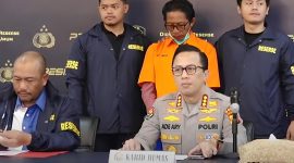 Potret tersangka kasus pembunuhan artis Sandy Permana, Nanang ‘Gimbal’ . (Dok. Konferensi Pers Polda Metro Jaya)
