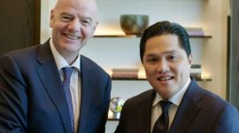 Potret Ketum PSSI, Erick Thohir (kanan) bersama Presiden FIFA, Gianni Infantino. (Instagram.com/@erickthohir)