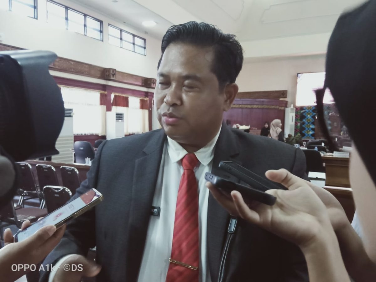 Kepala Dinas Kesehatan (Kadikes) NTB, dr Lalu Hamzi Fikri. Foto (Dedi Suhadi)