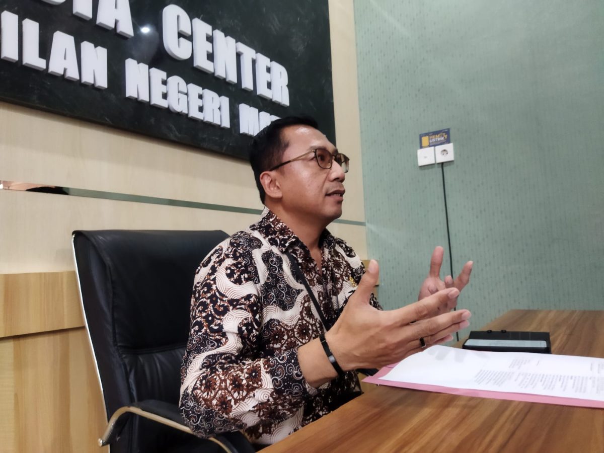 Juru bicara Pengadilan Negeri Mataram, Lalu Muhamad Sandi Ramaya. Foto (Dedi Suhadi)