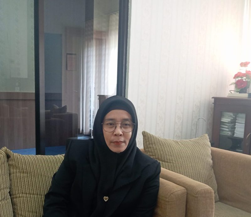 Plt Kepala Seksi Penyelenggaraan Haji dan Umrah Kantor Kementerian Agama Kabupaten Lombok Barat Hj. Lale Puspasari, S.Sos. Foto (RAMLI/GONTB)