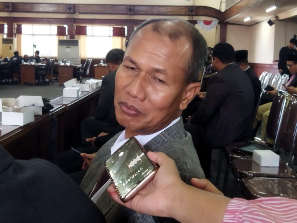 Kepala Dinas (Kadis) Peternakan dan Kesehatan Hewan NTB, Muhammad Riadi. Foto (Dedi Suhadi/GONTB).