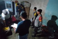 pria berusia 24 tahun yang ditemukan tewas tergantung di dalam kamarnya, Minggu (02/03/2025) sekitar pukul 17.00 WITA. Foto (Humas Polresta Mataram).