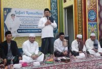 Bupati Lombok Barat H. Lalu Ahmad Zaini (LAZ) saat Safari Ramadhan di Masjid Nurul Falah, Dusun Selampang. Senin (17/03/2025).  Ftoo (Doc.Ist)