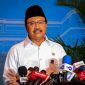 Menteri Sosial (Mensos) Saifullah Yusuf menyampaikan keterangannya di Kompleks Istana Kepresidenan Jakarta, pada Selasa, 4 Maret 2025. Foto: BPMI Setpres