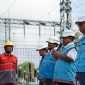 General Manager PLN UIW NTB, Sudjarwo pimpin langsung pemeliharaan Gardi Induk, pemeliharaan Gardu Induk (GI) di Desa Jatisela, Kecamatan Gunungsari, Lombok Barat, yang digelar pada Selasa (29/4/2025). Foto (Humas PLN NTB).