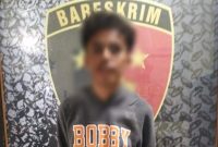 Terduga pelaku A, warga Mataram yang diduga mencuri gerobak sampah  milik K, warga Pagutan Barat, Kecamatan Mataram, Kota Mataram. Foto (Humas Polresta Mataram).