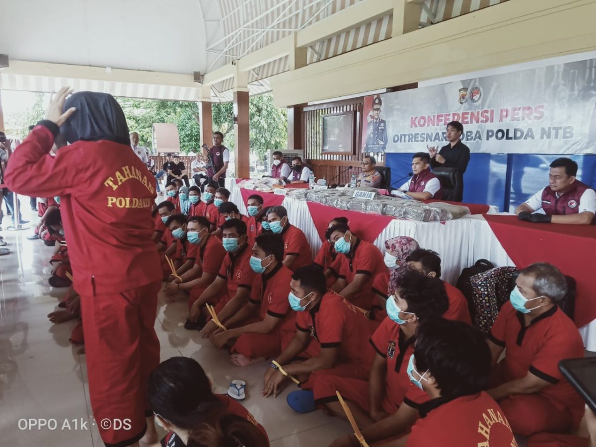 Kepolisian Daerah (Polda) NTB amankan 45 Tersangka Kasus Narkoba. Foto (Dedi Suhadi/gontb).