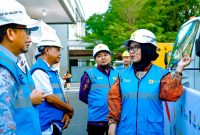 General Manager PT PLN (Persero) Unit Induk Wilayah Nusa Tenggara Barat (UIW NTB), Sri Heny Purwanti, melakukan inspeksi langsung lokasi utama pelaksanaan Festival Olahraga Masyarakat Nasional (FORNAS) VIII Tahun 2025 di Mataram, NTB. Jumat (25/07/2025).