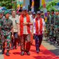 Gubernur NTB Dr. Lalu Muhamad Iqbal mendampingi Menteri Pertahanan RI, Menteri Kesehatan RI dan Panglima TNI meninjau pembangunan Batalyon Infanteri Teritorial Pembangunan 835/Samota Yudha Bakti di Desa Kerekeh, Kecamatan Unter Iwis, Kabupaten Sumbawa Besar (18/10/2025). Foto (Pemprov NTB).
