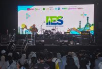 Gubernur NTB, Lalu Muhamad Iqbal menutup Indonesia Ekonomi Syariah (IES) di Islamic Center Mataram, Minggu malam.26 Oktober 2025. Foto (Dedi Suhadi/gontb).