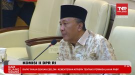 Sertifikasi Tanah Wakaf: Anggota Komisi II DPR RI Fraksi NasDem, H. Fauzan Khalid dalam rapat dengar pendapat (RDP) Komisi II DPR RI dengan jajaran Kementerian ATR/ BPN, di Kompleks Parlemen, Senayan, Jakarta, Senin (17/11/2025). Foto (Doc.Ist)
