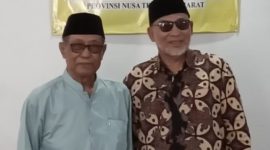 Ketua MUI Prov. NTB (Drs. H. Anang Zainuddin) Bersama Tokoh Organisasi Al-Washliyah NTB (Aswan Nasution).