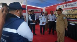 Bupati Lombok Barat (Lobar) H. Lalu Ahmad Zaini melakukan pemantauan langsung ke sejumlah Pos Pengamanan (Pos Pam) di wilayah Kabupaten Lombok Barat, Senin (22/12/2025). Foto (Doc.Ist)