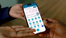 ILustrasi PLN Mobile.