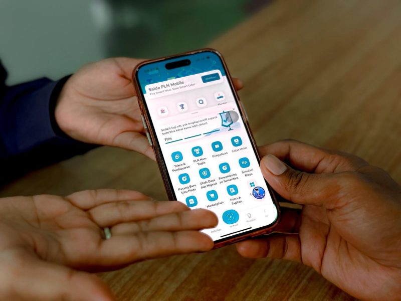 ILustrasi PLN Mobile.
