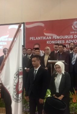 Lantik Pengurus DPD KAI NTB, Ketum KAI Tekankan Peran Advokat sebagai Pejuang Penegakan Hukum