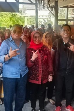 PDIP Resmikan Rumah Aspirasi di Pancor, Raachmat Hidayat Persilakan Masyarakat Sampaikan Keluhan dan Harapan