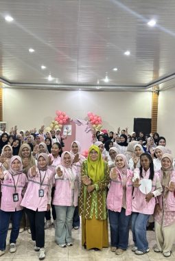 PLN UIW NTB Edukasi Pencegahan Kekerasan Seksual melalui Srikandi Goes to Campus di STIE Bima