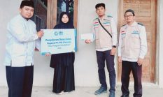 YBM PLN UP3 Sumbawa Salurkan Zakat untuk Santri Dhuafa, Wujud Komitmen PLN Mendukung Pendidikan dan Kesejahteraan Umat