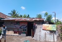 Rumah salah seorang penerim manfaat, Lalu Darwan yang berada di Dusun Inen Selao, Desa Rarang Kecamatan Terara, Kabupaten Lombok Timur. Foto (Dedi Suhadi/GONTB).