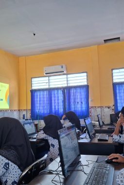 MTs Negeri 2 Lombok Barat Raih Prestasi Gemilang, Dominasi Podium Olympiade Bahasa Arab 