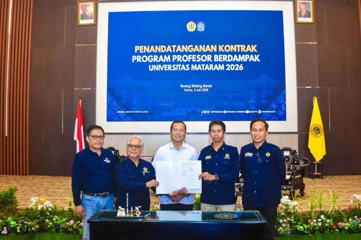 Pemerintah Provinsi NTB resmi menjalin kolaborasi strategis bersama Universitas Mataram (Unram). Sinergi ini ditandai dengan penandatanganan Nota Kesepahaman (MoU) oleh Gubernur NTB, Dr. H. Lalu Muhamad Iqbal, bersama Rektor Universitas Mataram, Prof. Sukardi yang berlangsung di Ruang Sidang Senat Unram, Kamis (9/7/2026).