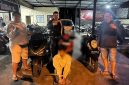 Terduga pelaku pencurian kendaraan bermotor (curanmor) saat dibawa ke mapolresta Mataram. Foto (Polresta Mataram).