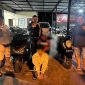 Terduga pelaku pencurian kendaraan bermotor (curanmor) saat dibawa ke mapolresta Mataram. Foto (Polresta Mataram).