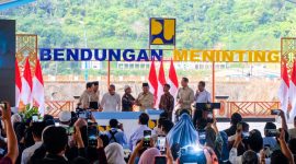 Presiden Republik Indonesia, Prabowo Subianto, meresmikan Bendungan Meninting di Kabupaten Lombok Barat, Nusa Tenggara Barat, bersama empat bendungan lainnya yang berada di Bali, Jawa Tengah, dan Aceh secara serentak dari Bendungan Meninting, Jumat (10/7/2026).

Peresmian tersebut menjadi bagian dari upaya