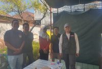 Lurah Pejarakan Karya, Mulhakim, SH hadir dan memantau langsung jalannya proses pemilihan Kepala Lembaga Kemasyarakatan Lingkungan (Kaling) Moncok Telage Mas, Kelurahan Pejarakan Karya, Kecamatan Ampenan, Kota Mataram. Sabtu (16/08/2026).