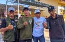 Foto bersama usai perhitungan suara: Dari kiri ke kanan : Lurah Pejarakan Karya, Mulhakim, SH, Calon Nomor Urut 1: Sapri, S.Sos, calon Nomor urut 3: Suhardi, S.Sos dan Ketua Panitia, Drs. Rastapari. Foto (Lalu Sahid)