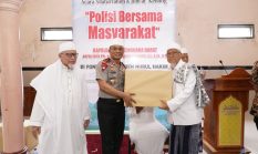 Polisi Bersama Masyarakat, Kapolda NTB Dekatkan Diri dengan Santri