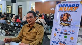 Fathurrahman, S.Pt, MM, Kepala Dinas Kependudukan dan Catatan Sipil (Dukcapil) Lombok Barat. Foto (SAHAYA)